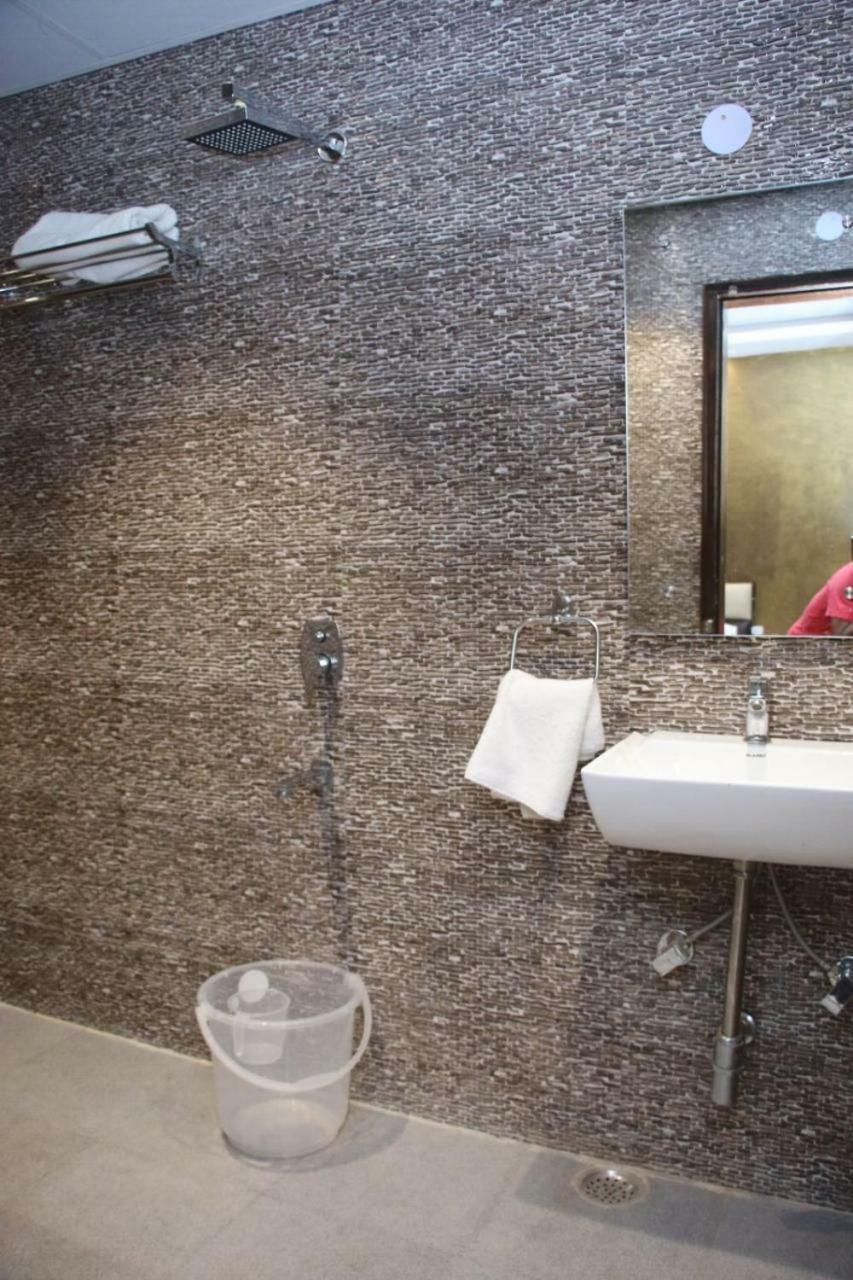Hotel Snow White Inn Νέο Δελχί Εξωτερικό φωτογραφία